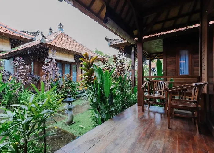 The Lavana Jhonny Kibung Nusa Lembongan
