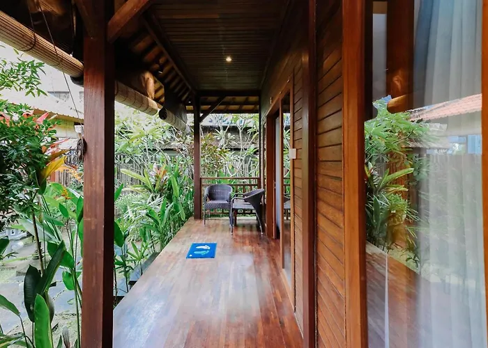 Orman Evi The Lavana Jhonny Kibung Nusa Lembongan